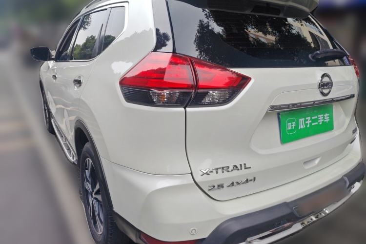 Used Nissan X-Trail 2019 2.5L CVT Smart Connect Luxury Edition 4WD Rear Left 45 Deg