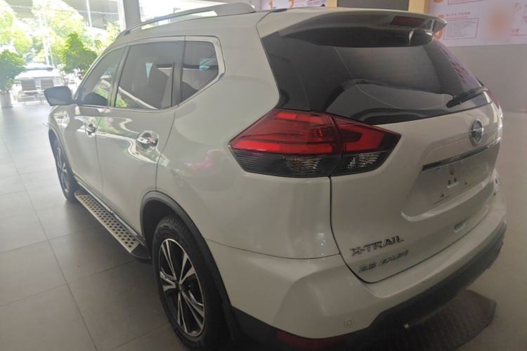 Used Nissan X-Trail 2019 2.5L CVT Smart Connect Luxury Edition 4WD Rear Left 45 Deg