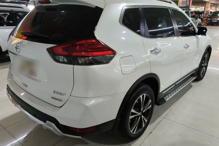 Used Nissan X-Trail 2019 2.5L CVT Smart Connect Luxury Edition 4WD Rear Right 45 Deg