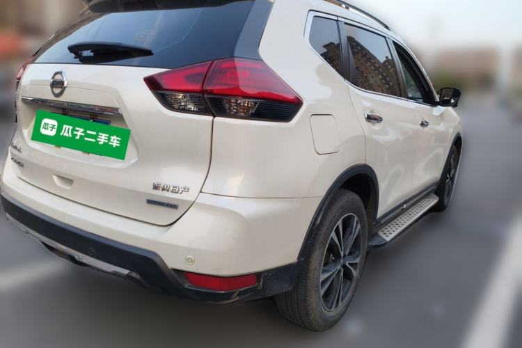 Used Nissan X-Trail 2019 2.5L CVT Smart Connect Luxury Edition 4WD Rear Right 45 Deg