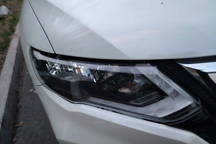 Used Nissan X-Trail 2019 2.0L CVT Smart Connect Comfort Edition 2WD Right Front Headlight