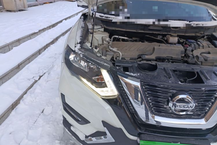 Used Nissan X-Trail 2019 2.0L CVT Comfort Edition 2WD Right Front Headlight
