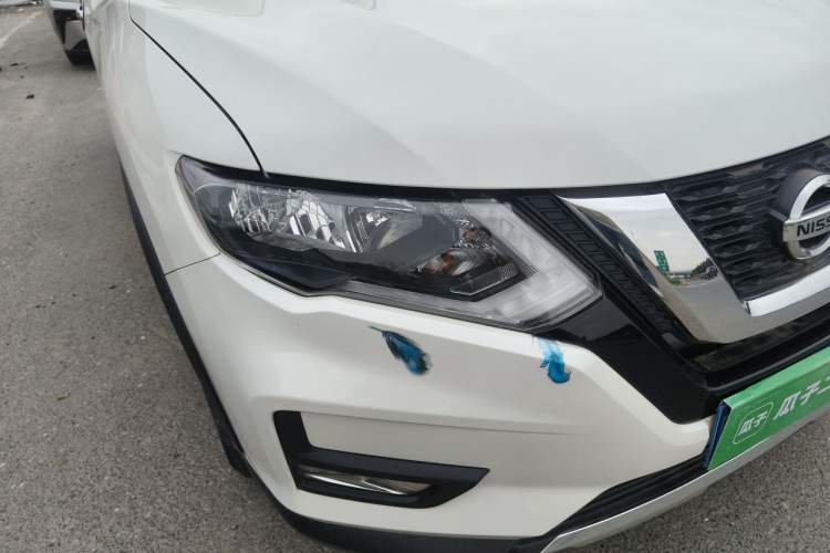 Used Nissan X-Trail 2019 2.0L CVT Smart Connect Comfort Edition 2WD Right Front Headlight