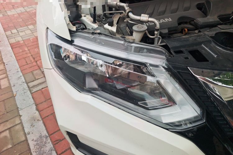 Used Nissan X-Trail 2019 2.0L CVT Smart Connect Comfort Edition 2WD Right Front Headlight