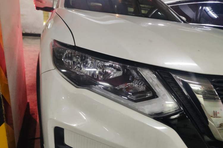Used Nissan X-Trail 2019 2.0L CVT Comfort Edition 2WD Right Front Headlight