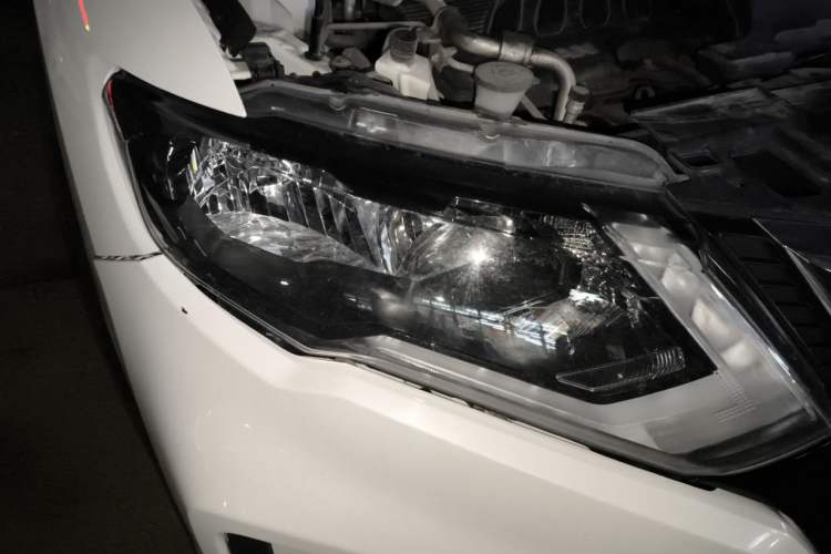 Used Nissan X-Trail 2019 2.0L CVT Smart Connect Comfort Edition 2WD Right Front Headlight