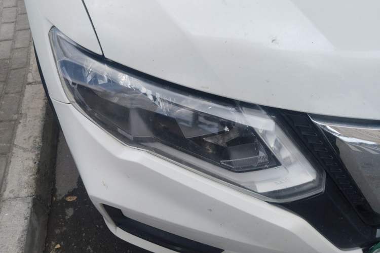Used Nissan X-Trail 2019 2.0L CVT Comfort Edition 2WD Right Front Headlight