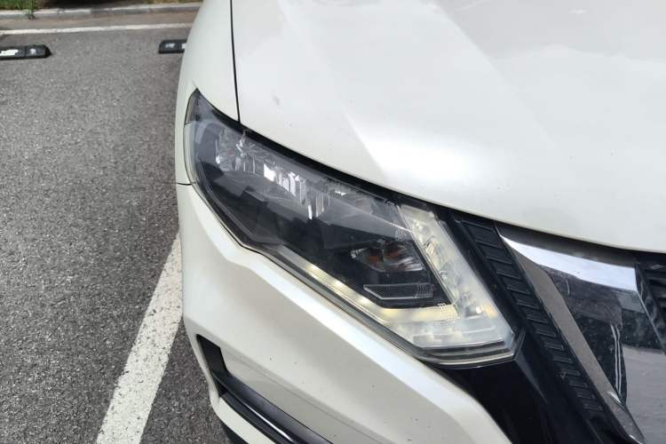 Used Nissan X-Trail 2019 2.0L CVT Smart Connect Comfort Edition 2WD Right Front Headlight