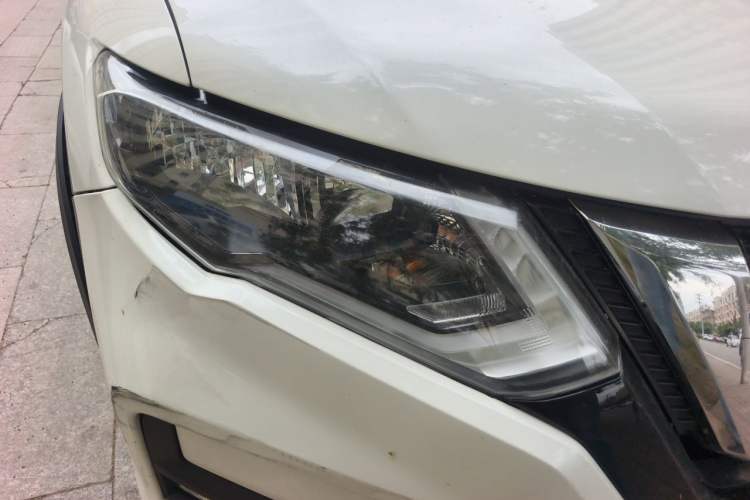 Used Nissan X-Trail 2019 2.0L CVT Comfort Edition 2WD Right Front Headlight