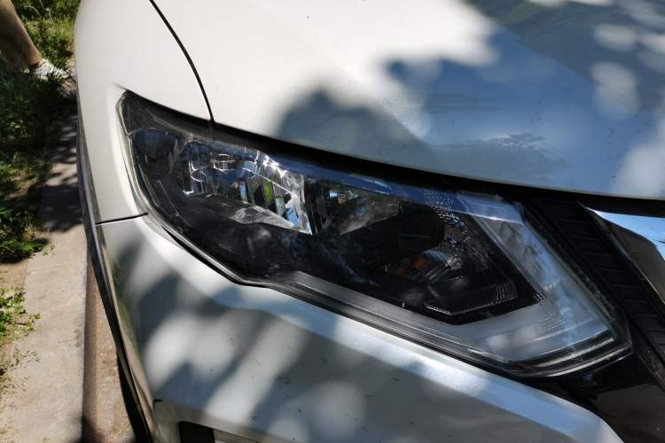 Used Nissan X-Trail 2019 2.0L CVT Smart Connect Comfort Edition 2WD Right Front Headlight