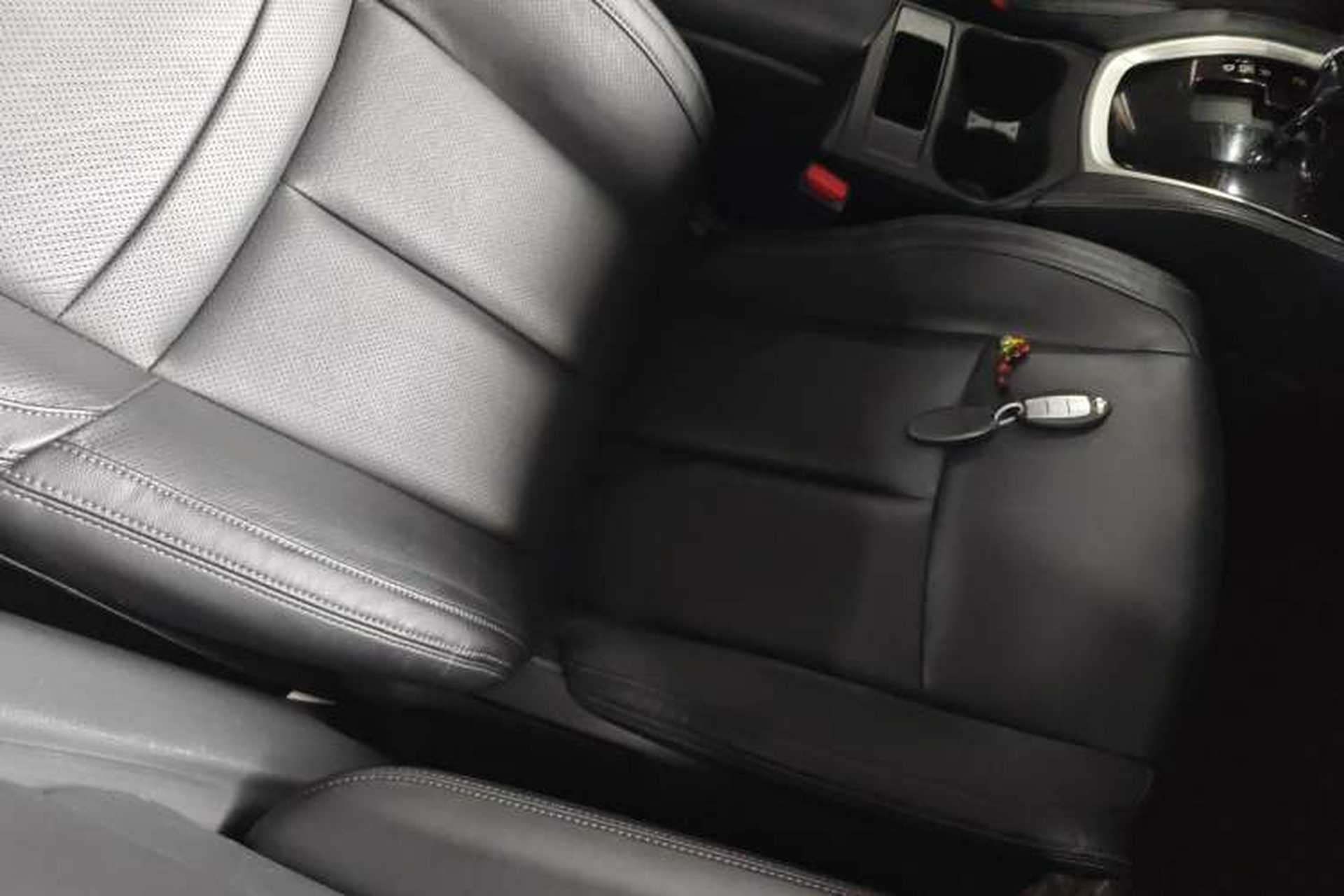 Used Nissan X-Trail 2019 2.0L CVT Smart Connect Comfort Edition 2WD Right Front Seat