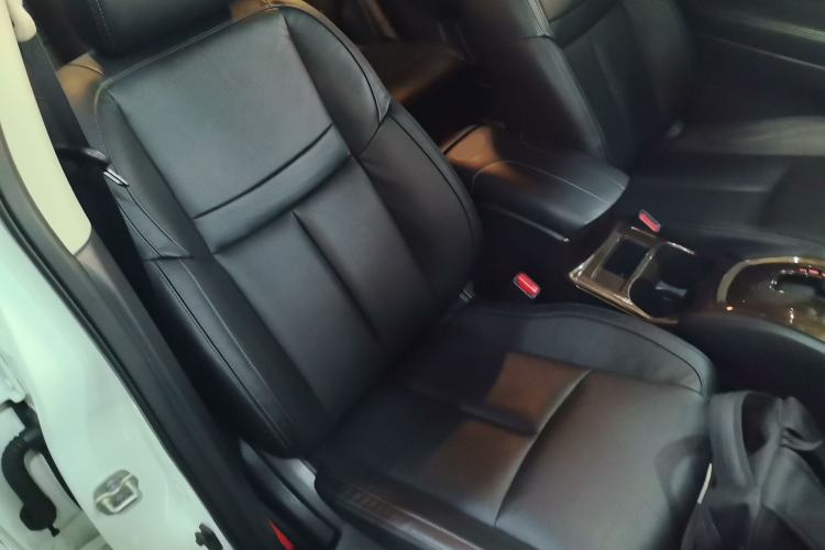 Used Nissan X-Trail 2019 2.0L CVT Smart Connect Comfort Edition 2WD Right Front Seat