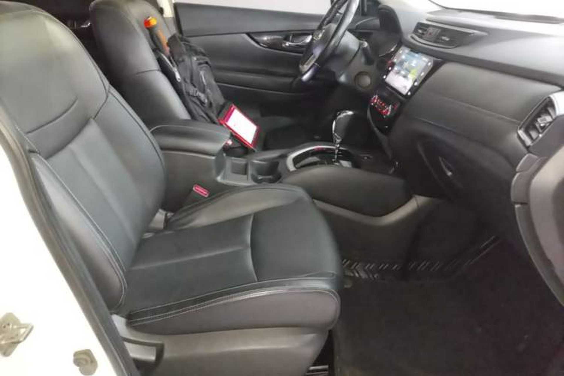Used Nissan X-Trail 2019 2.0L CVT Smart Connect Comfort Edition 2WD Right Front Seat