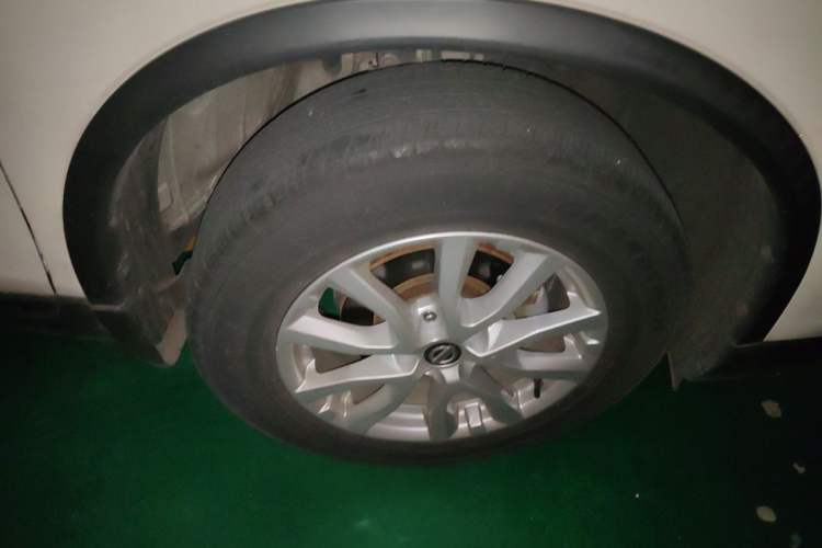 Used Nissan X-Trail 2019 2.0L CVT Smart Connect Comfort Edition 2WD Right Front Wheel Hub