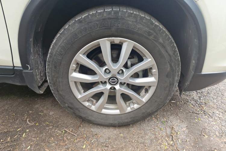 Used Nissan X-Trail 2019 2.0L CVT Smart Connect Comfort Edition 2WD Right Front Wheel Hub