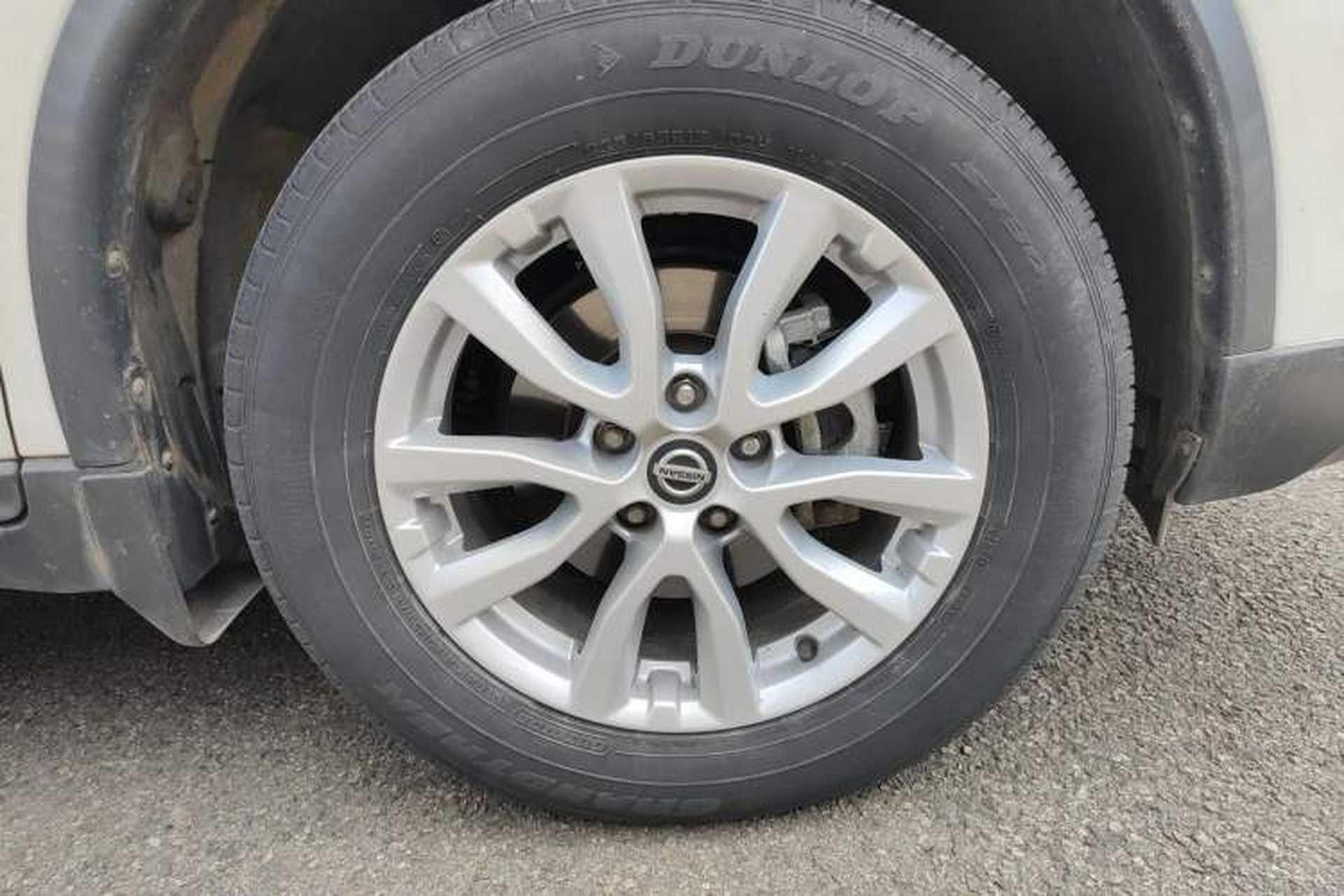 Used Nissan X-Trail 2019 2.0L CVT Smart Connect Comfort Edition 2WD Right Front Wheel Hub