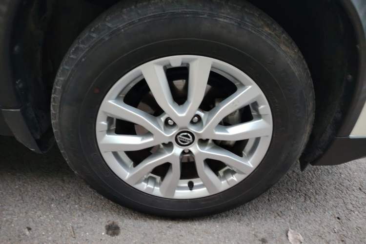 Used Nissan X-Trail 2019 2.0L CVT Smart Connect Comfort Edition 2WD Right Front Wheel Hub