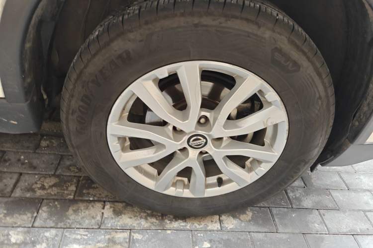 Used Nissan X-Trail 2019 2.0L CVT Smart Connect Comfort Edition 2WD Right Front Wheel Hub