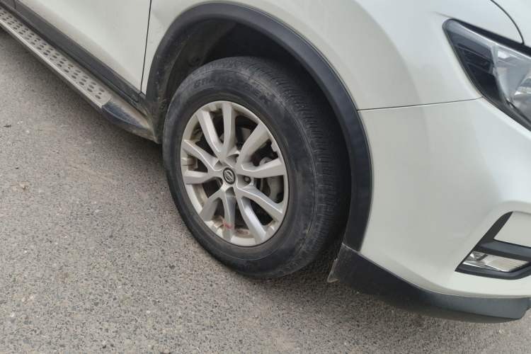 Used Nissan X-Trail 2019 2.0L CVT Smart Connect Comfort Edition 2WD Right Front Wheel Hub
