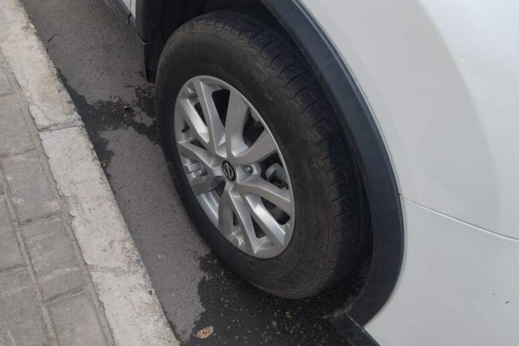 Used Nissan X-Trail 2019 2.0L CVT Comfort Edition 2WD Right Front Wheel Hub