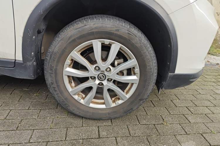 Used Nissan X-Trail 2019 2.0L CVT Smart Connect Comfort Edition 2WD Right Front Wheel Hub