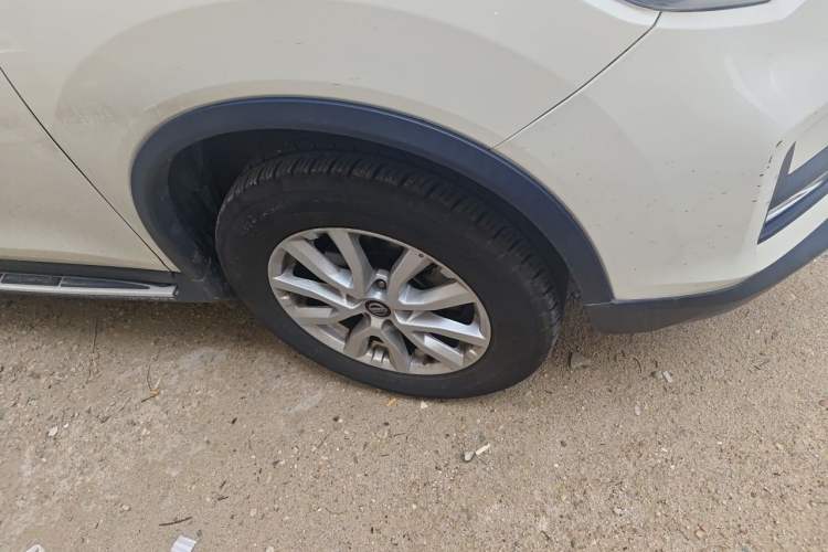 Used Nissan X-Trail 2019 2.0L CVT Comfort Edition 2WD Right Front Wheel Hub