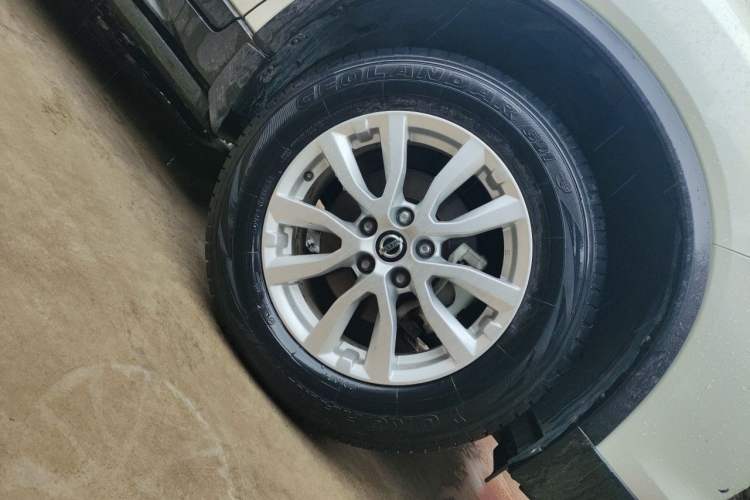 Used Nissan X-Trail 2019 2.0L CVT Comfort Edition 2WD Right Front Wheel Hub