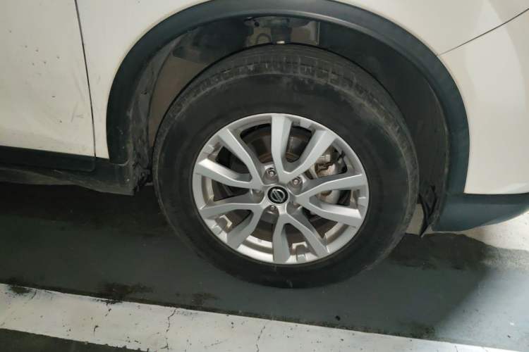 Used Nissan X-Trail 2019 2.0L CVT Smart Connect Comfort Edition 2WD Right Front Wheel Hub