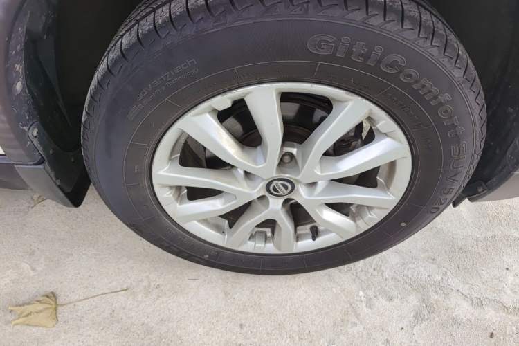 Used Nissan X-Trail 2019 2.0L CVT Smart Connect Comfort Edition 2WD Right Front Wheel Hub