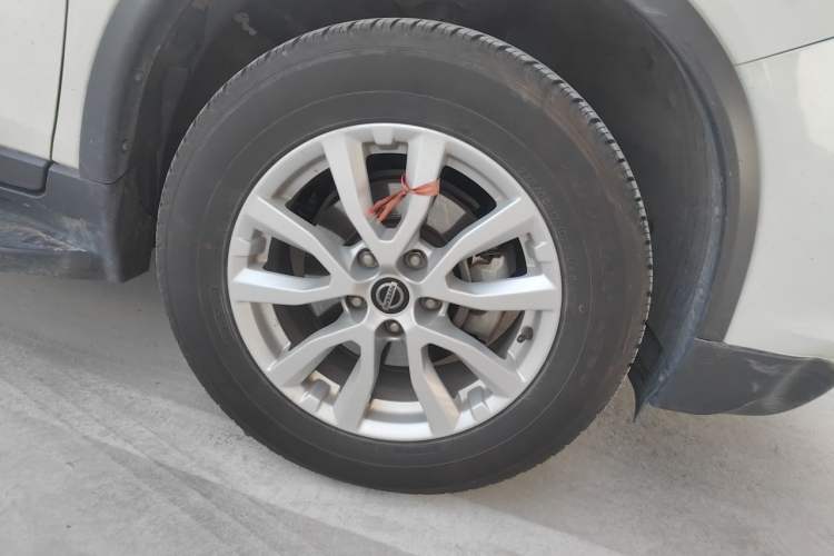 Used Nissan X-Trail 2019 2.0L CVT Smart Connect Comfort Edition 2WD Right Front Wheel Hub