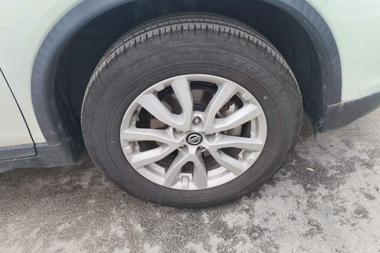 Used Nissan X-Trail 2019 2.0L CVT Smart Connect Comfort Edition 2WD Right Front Wheel Hub