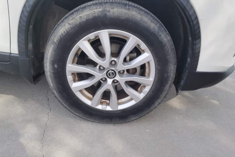 Used Nissan X-Trail 2019 2.0L CVT Smart Connect Comfort Edition 2WD Right Front Wheel Hub