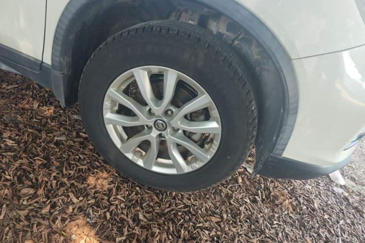 Used Nissan X-Trail 2019 2.0L CVT Smart Connect Comfort Edition 2WD Right Front Wheel Hub