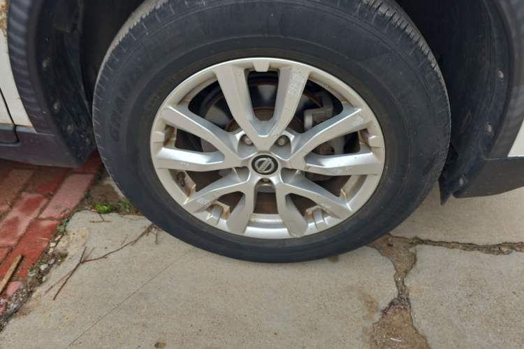 Used Nissan X-Trail 2019 2.0L CVT Smart Connect Comfort Edition 2WD Right Front Wheel Hub