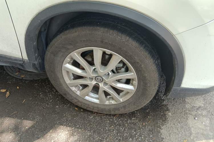 Used Nissan X-Trail 2019 2.0L CVT Smart Connect Comfort Edition 2WD Right Front Wheel Hub
