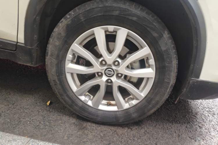 Used Nissan X-Trail 2019 2.0L CVT Smart Connect Comfort Edition 2WD Right Front Wheel Hub