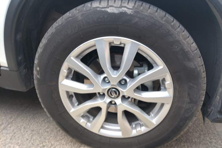 Used Nissan X-Trail 2019 2.0L CVT Smart Connect Comfort Edition 2WD Right Front Wheel Hub