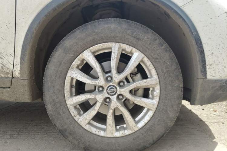 Used Nissan X-Trail 2019 2.0L CVT Smart Connect Comfort Edition 2WD Right Front Wheel Hub