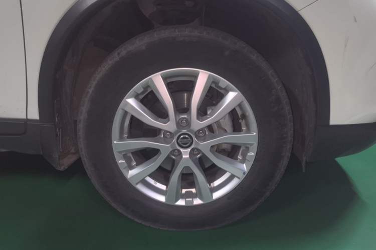 Used Nissan X-Trail 2019 2.0L CVT Smart Connect Comfort Edition 2WD Right Front Wheel Hub