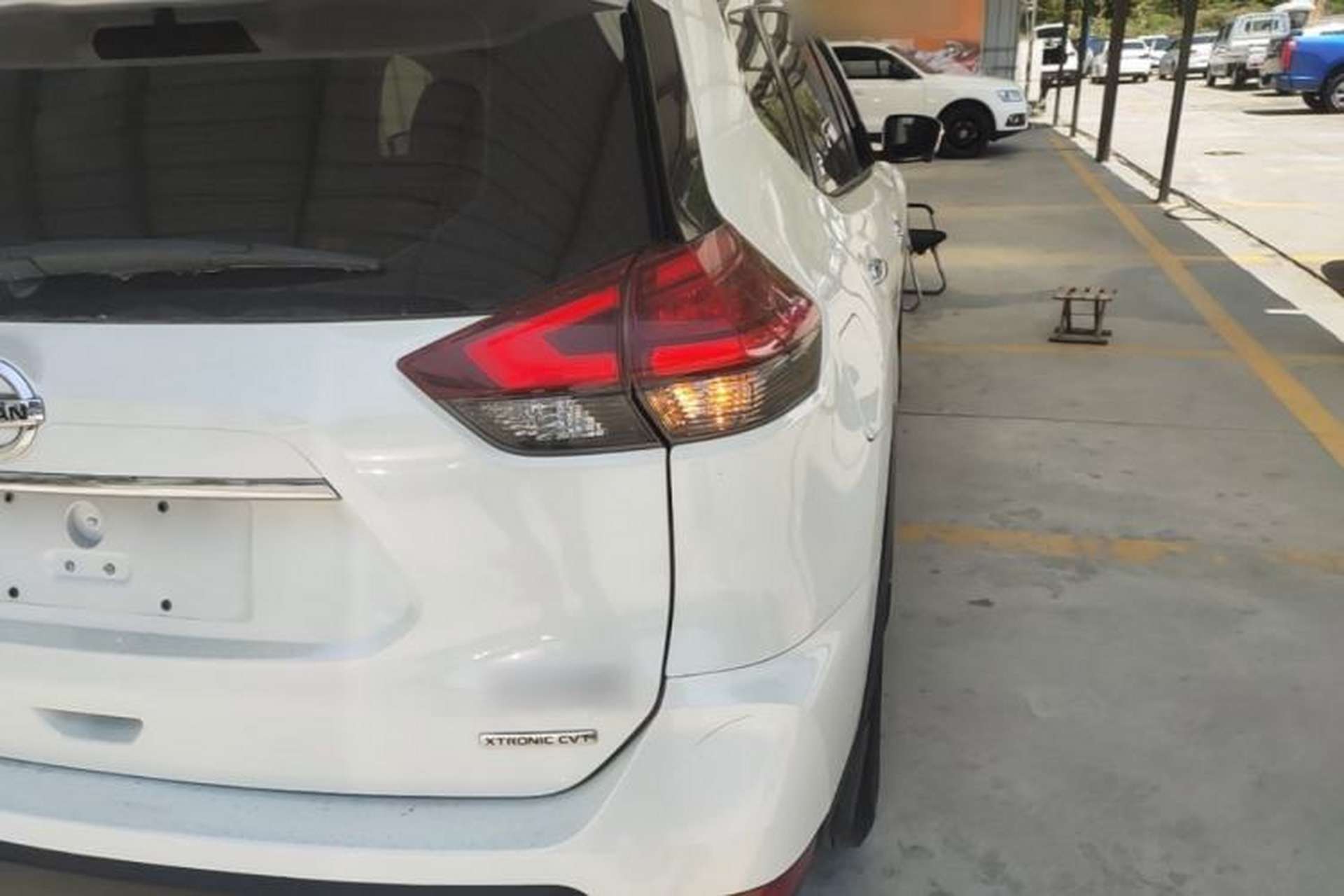 Used Nissan X-Trail 2019 2.0L CVT Smart Connect Comfort Edition 2WD Right Rear Taillight
