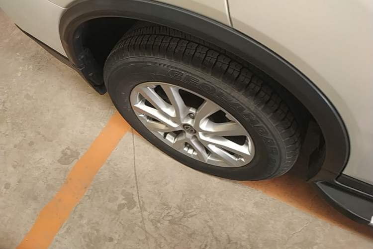 Used Nissan X-Trail 2019 2.0L CVT Smart Connect Comfort Edition 2WD Right Rear Wheel Hub
