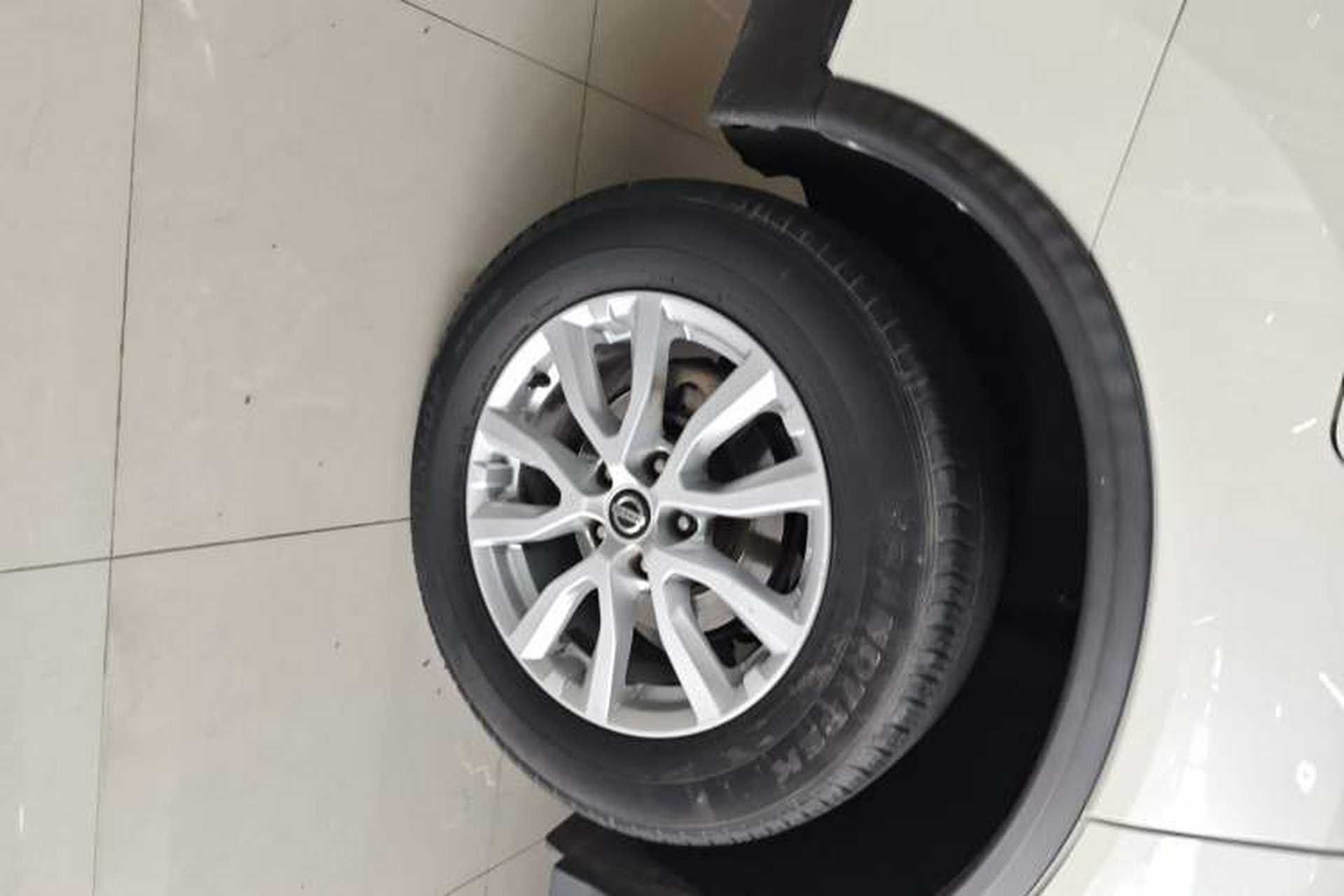 Used Nissan X-Trail 2019 2.0L CVT Smart Connect Comfort Edition 2WD Right Rear Wheel Hub