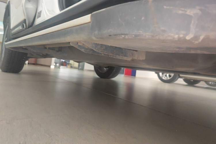Used Nissan X-Trail 2019 2.5L CVT Smart Connect Luxury Edition 4WD Right Side Sill