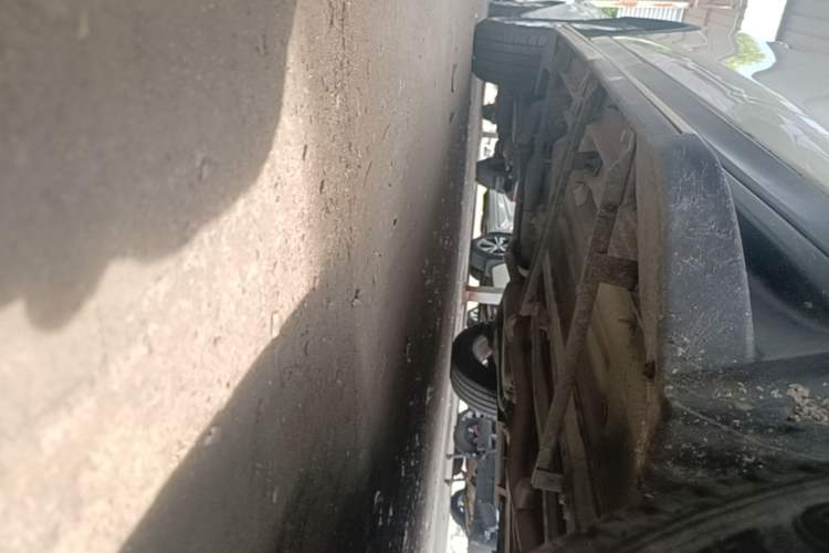 Used Nissan X-Trail 2019 2.0L CVT Smart Connect Comfort Edition 2WD Right Side Sill