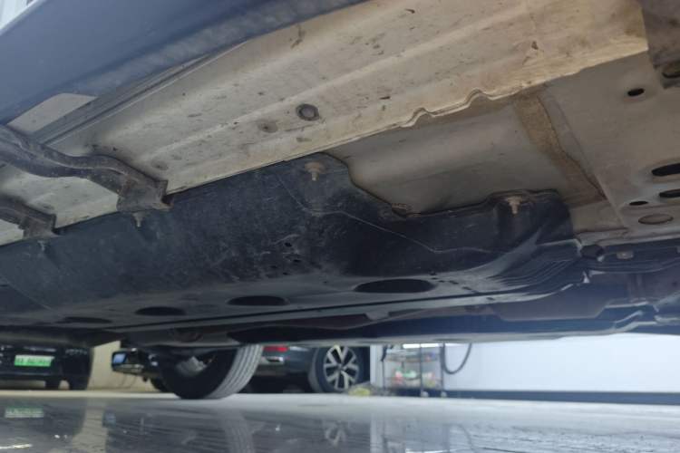 Used Nissan X-Trail 2019 2.0L CVT Smart Connect Comfort Edition 2WD Right Side Sill