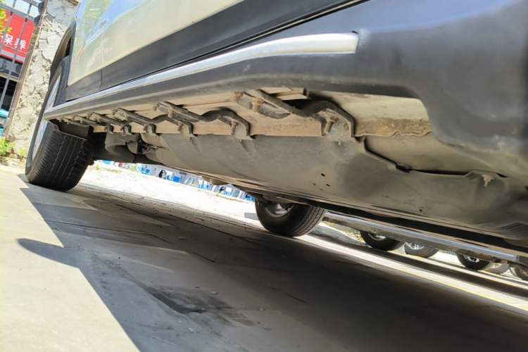 Used Nissan X-Trail 2019 2.0L CVT Smart Connect Comfort Edition 2WD Right Side Sill