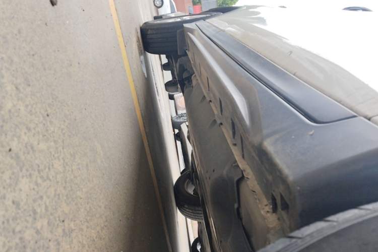 Used Nissan X-Trail 2019 2.0L CVT Smart Connect Comfort Edition 2WD Right Side Sill