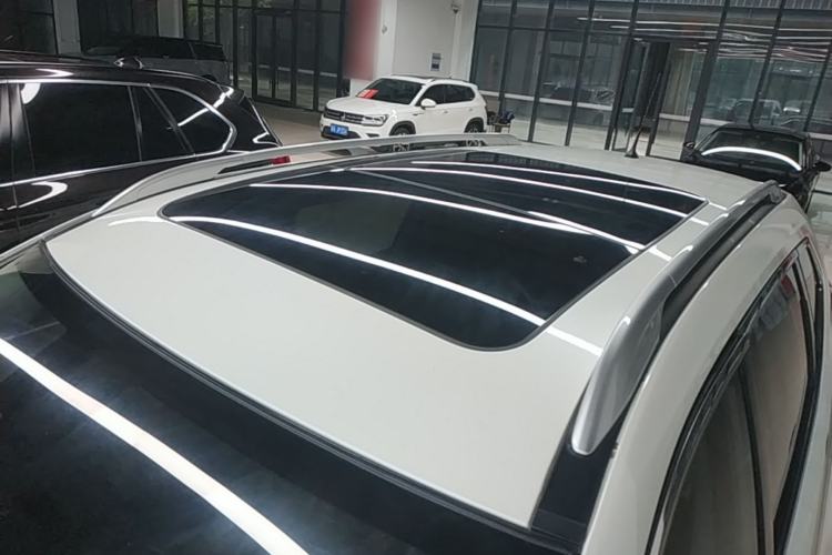Used Nissan X-Trail 2019 2.5L CVT Smart Connect Luxury Edition 4WD Roof