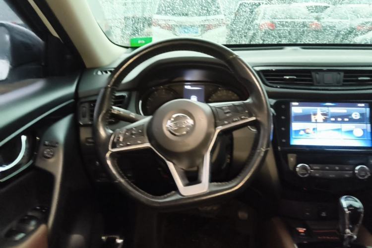 Used Nissan X-Trail 2019 2.0L CVT Smart Connect Comfort Edition 2WD Steering Wheel