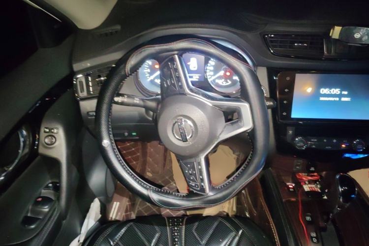 Used Nissan X-Trail 2019 2.0L CVT Smart Connect Comfort Edition 2WD Steering Wheel
